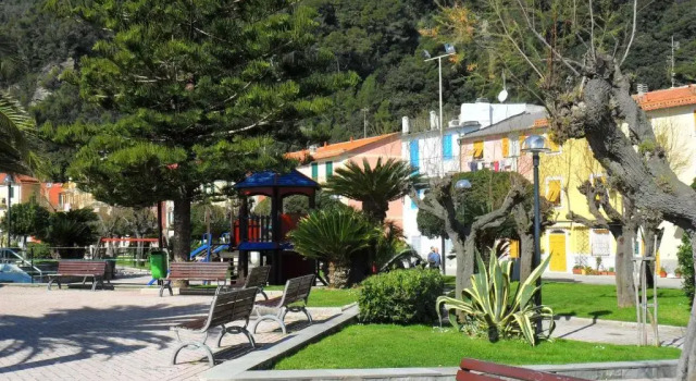 Riva: Tra 5 Terre E Portofino