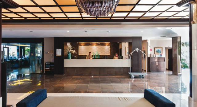 Hotel Riu Bravo - 00 All Inclusive, Buchen Sie Hotel Hotels in Mallorca mit Frühstück, Frühstück