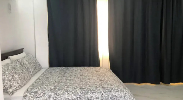 RLJ Beach House, Buchen Sie Hotel Atipolo 