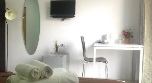 Ezy House Patong