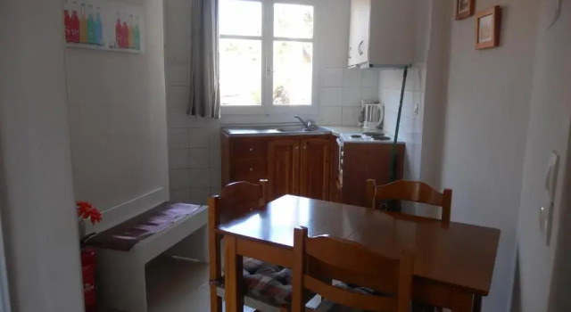 Апартаменты Molos Beach Apartments