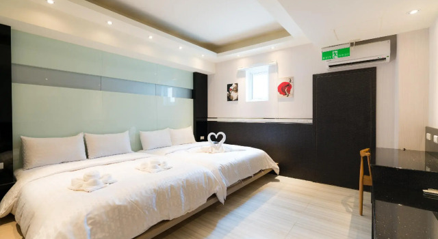 Capsule Hostel