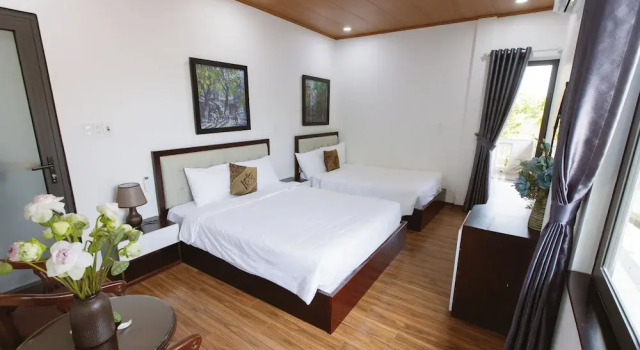 Апартаменты Deluxe с 2 комнатами с балконом Iris Hill Villa Hue