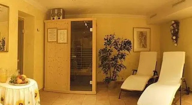 Hotel Bianca, Забронировать Отель Лех Lech - Zürs, рядом с Горнолыжный подъемник Шлегелькопфбан