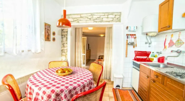 Apartment Reisman