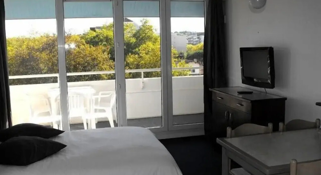Студия Classic Apparthôtel Le Trianon
