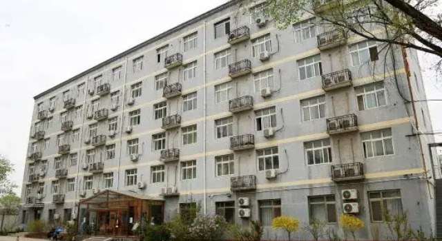 Beijing Silu Fengqing Hotel, Book Hotel Hoteller i Beijing Province med parkering, Parkering