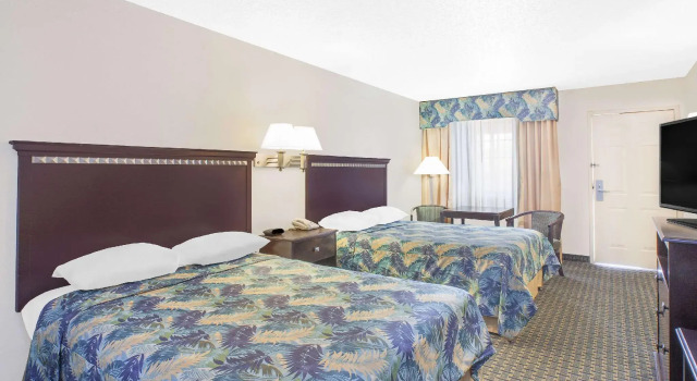 Четырёхместный номер Standard Super 8 by Wyndham Corpus Christi