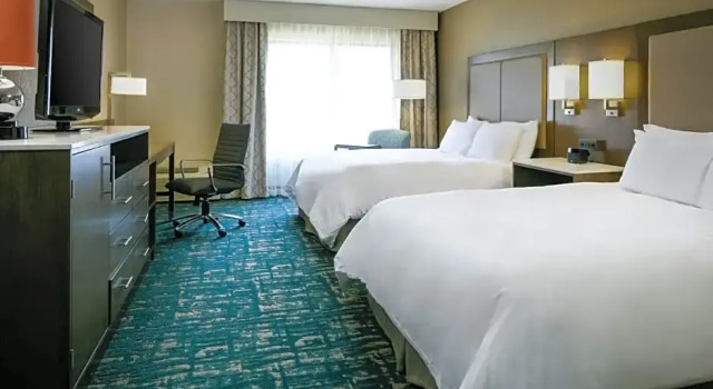 Четырёхместный номер Business Holiday Inn Coralville - Iowa City by IHG