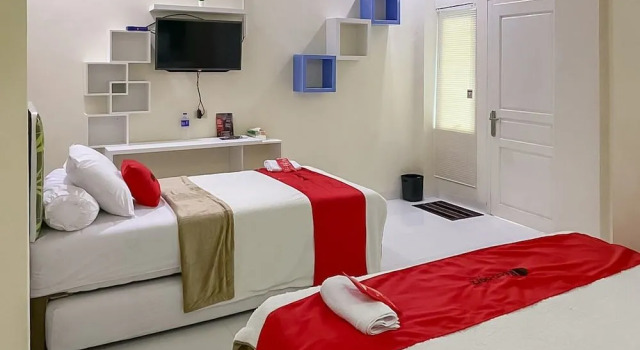 RedDoorz Syariah near PKOR Lampung, Rezerwuj Hotel Bandar Lampung Sumatra