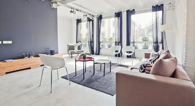 Designer Loft in the Heart of Barcelona, Забронировать Апартаменты/квартира Сантс-Монжуик , рядом с Eixample Theatre