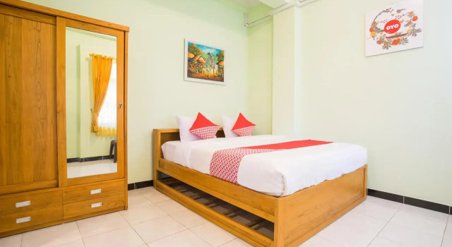 OYO 1419 Rhona Guest House Syariah, Boek Pension Gastenverblijven in Yogjakarta, Pension
