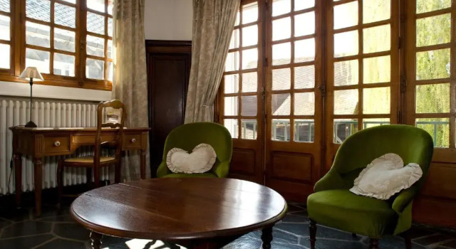 Семейный номер Standard Logis hôtel & restaurant - Auberge de lAbbaye