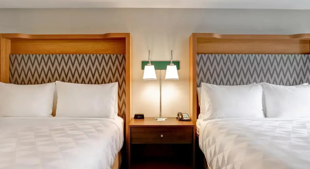 Люкс c 1 комнатой Holiday Inn - Ottawa Dwtn - Parliament Hill by IHG