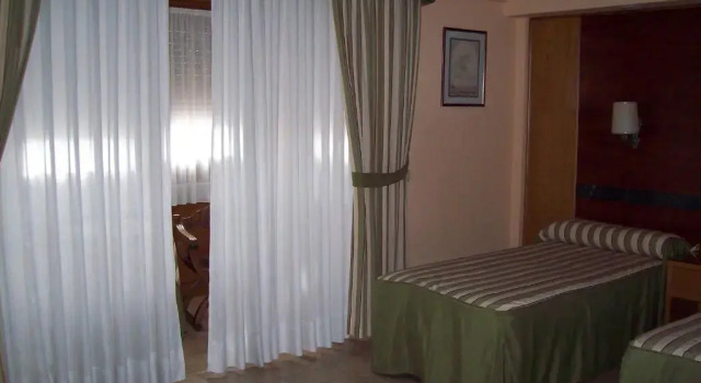 Четырёхместный номер Standard Gavilanes 2 TOLEDO