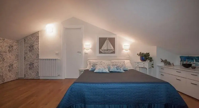 Velamica Resort, Забронировать Курортный отель Отели в центре Леричи, в центре