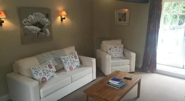 Wensleydale Stone Cottage, Varaa Lomakoti Mökit kohteessa Merseyside, Mökki