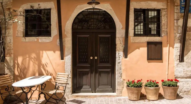 J&G Suites, Забронировать Гостевой дом Гостевые дома Ханья, рядом с Chania Municipal Garden, Гостевой дом