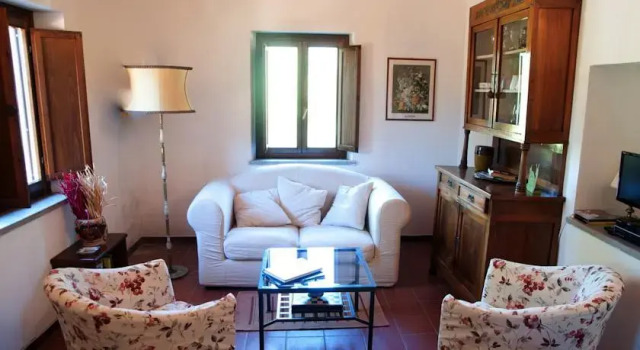 Miralaghi, Rezervasyon Otel Umbria havuzlu oteller, Yüzme Havuzu