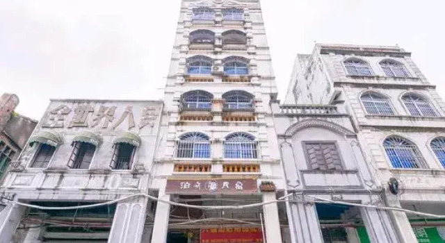 Bozhou Homestay (Xitianmiao Qilou Old Street Branch)