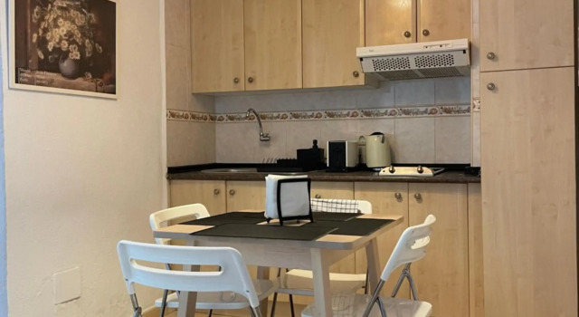 Sunny Apartment in the Heart of Santa Cruz, Забронировать Апартаменты/квартира Апартаменты Санта-Крус-де-Тенерифе, рядом с Archeological Museum, Апартаменты/квартира