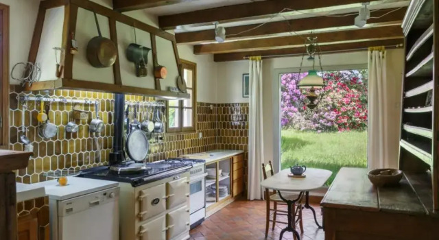 Gite Louannec, 6 pièces, 10 personnes - FR-1-536-63, Book Hotel  