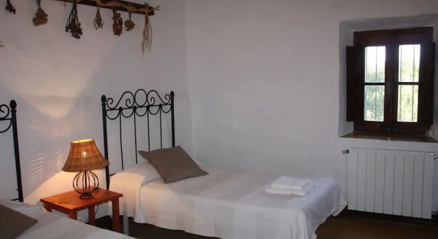 Modern Holiday Home in Subirats With Swimming Pool, Забронировать Отель Субиратс 