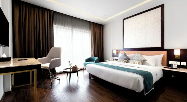 TIARA by MPS, Prenota Hotel Kozhikode Kerala