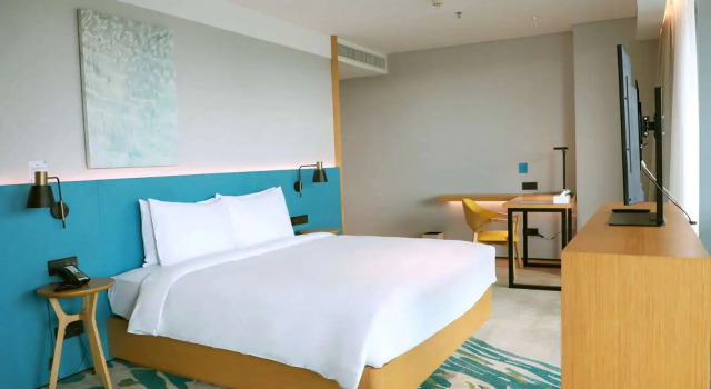 Номер Deluxe с видом на воду Hilton Garden Inn Zhuhai Hengqin Sumlodol Park
