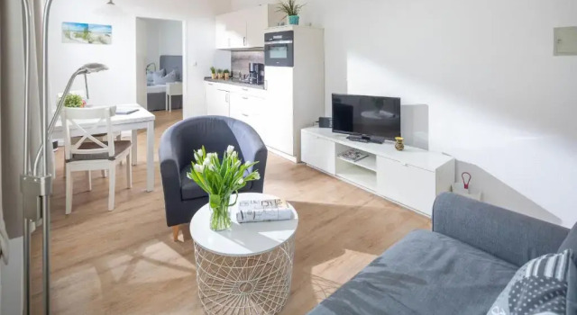 Haus Kluin Wohnung 4, Забронировать Отель Отели в центре Нордерней, в центре