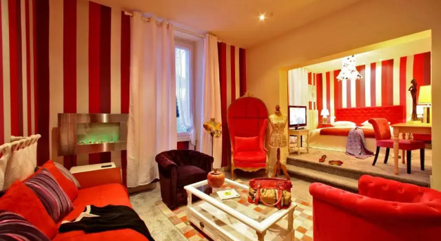 Полулюкс Logis Hôtel Hostellerie Saint-Jacques