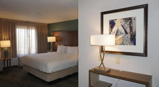Двухместный номер Standard Staybridge Suites Columbia by IHG
