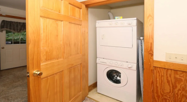 Коттедж Holly Grove 1 - Three Bedroom Chalet