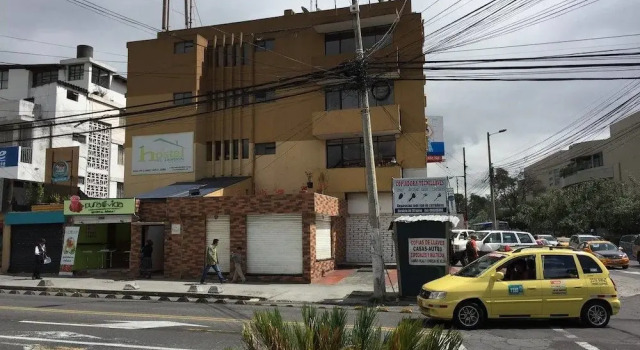Hostal El Jardin Latino, Book Hotel Quito Sierra, nær Rumipamba Archaeological Park