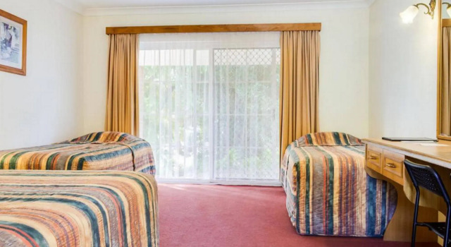 The Quarters, an Ascend Collection Hotel, Book Hotel Hotels in Forresters Beach with Parking, Parking