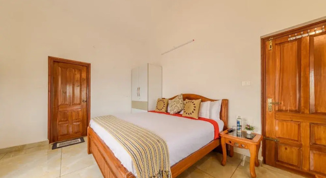 Номер Premium Emerald Stays Ooty by VOYE HOMES - Italian Luxury near Ooty Emerald Lake