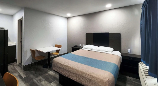 Номер Standard Studio 6 Galveston TX