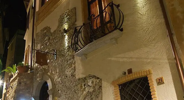 Borgo della Longevità, Book Hotel  