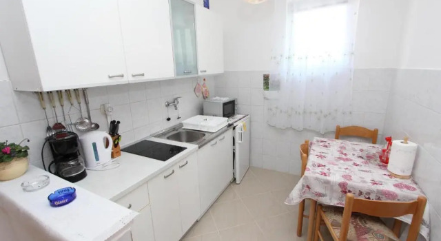 Апартаменты Comfort c 1 комнатой с балконом Apartments Eni