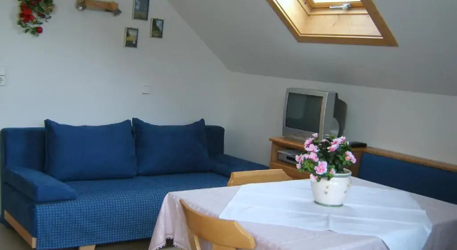Haus Bauer Appartment I mit Balkon, Rezerwuj Hotel Hotele w Salzburg z parkingiem, Parking