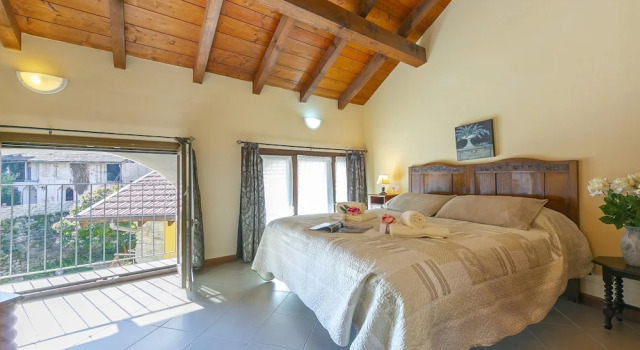 Семейный коттедж Historic Casa Baroni near Lake Orta - Happy Rentals