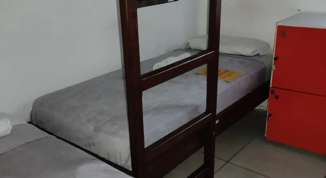Кровать в общем номере (женский номер) Hostel e Pousada Boa Vista
