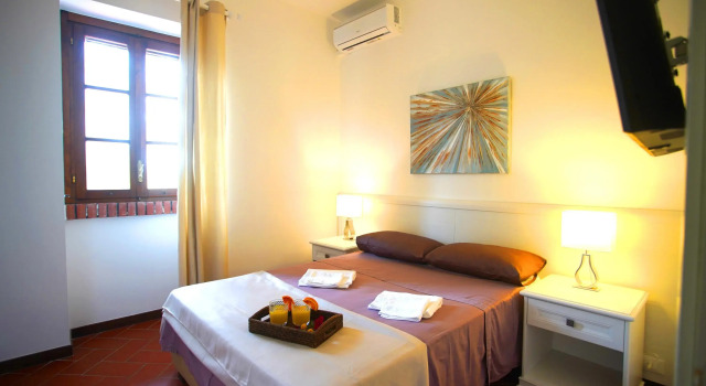 Villa Topazio, Book Villa Hotels in Sanarica with Parking, Parking