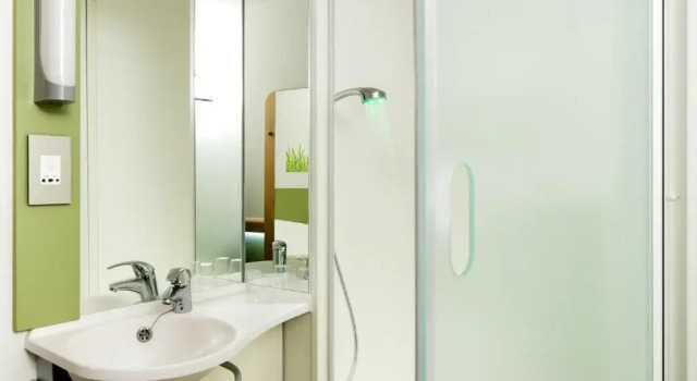 Трёхместный номер ibis budget Hotel Edinburgh Park