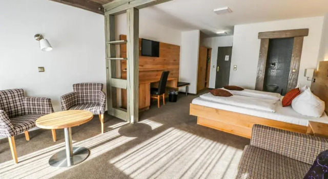Номер Superior Hotel Quellenhof