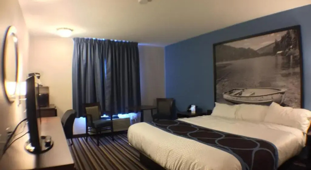Четырёхместный номер Standard Super 8 by Wyndham Fort Frances