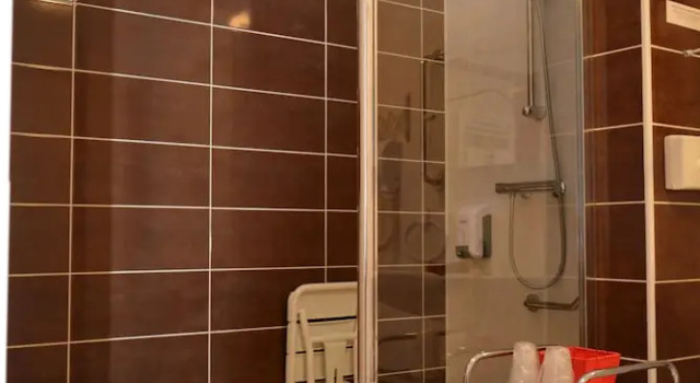 Четырёхместный номер Standard Hotel Le Saint-Yves