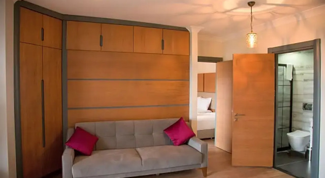 Студия Ceneviz Suit Hotel