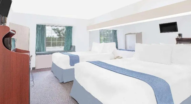 Одноместный номер Standard Microtel Inn by Wyndham Broken Bow