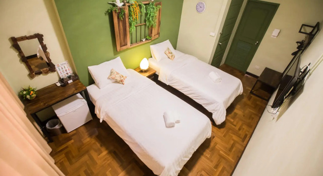 iRoom Boutique House